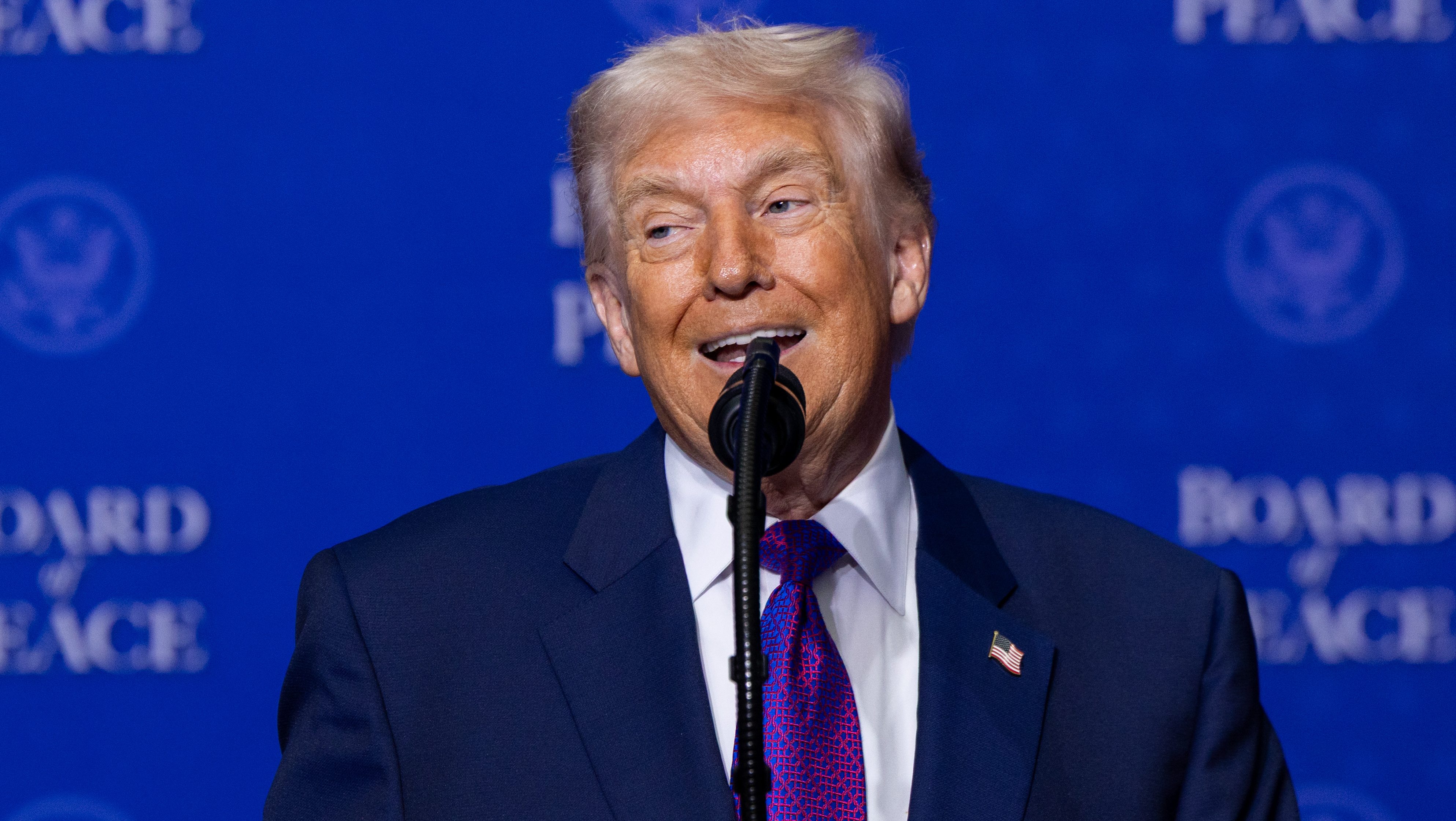 Supreme Court Declares Donald Trump's Tariffs Unlawful: Unveiling the Ruling