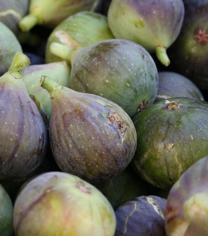 Unlocking the Perks: How Figs Boost Joint Health and Mobility