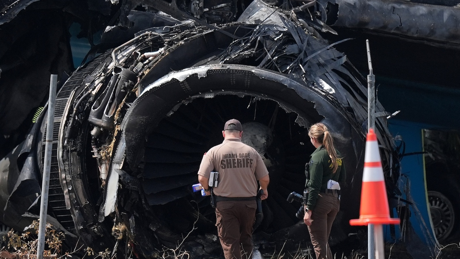 Amazon Cargo Plane's Last Moments: What Happened Before the Crash?