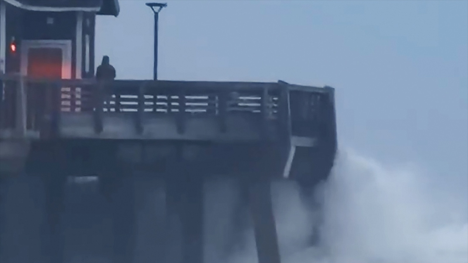 Nor'easter Looms: What New Yorkers and Bostonians Need to Know Now