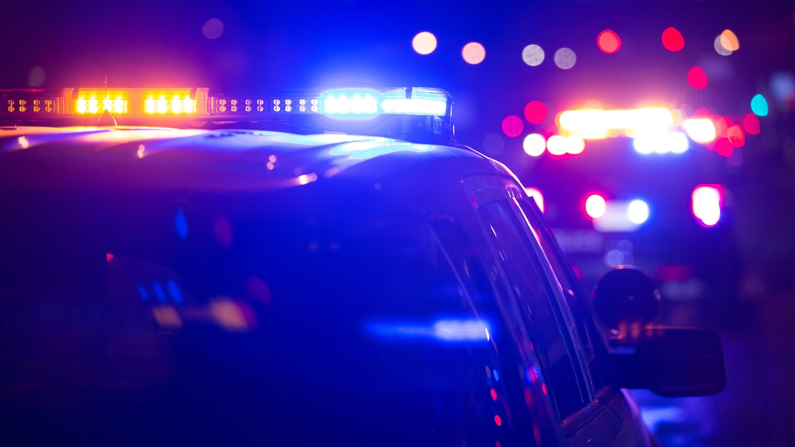 Chaos Unfolds: Shooting Near Florida University Leaves Children Among the Injured