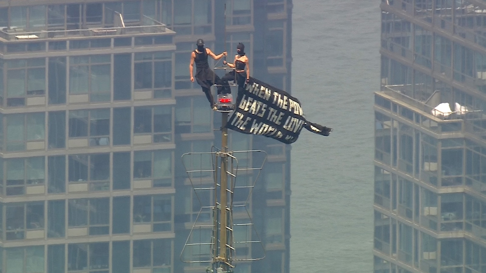Daredevils' Empire State Stunt Takes Unexpected Turn