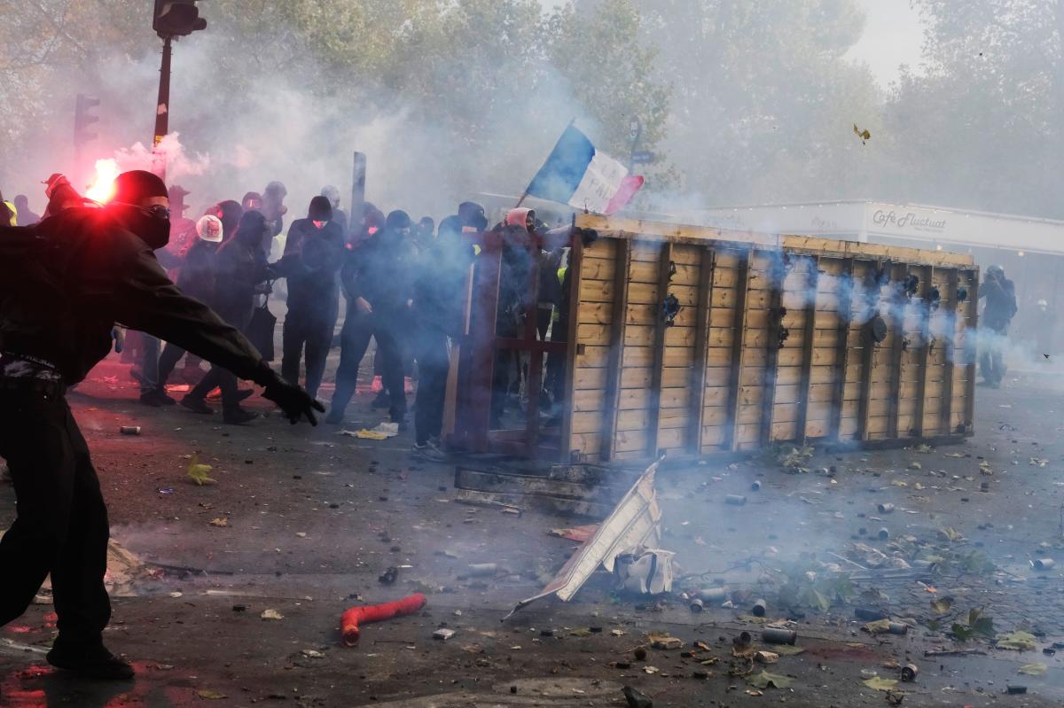 France in Turmoil: The Massive Arrests and Chaos You Didn't See Coming