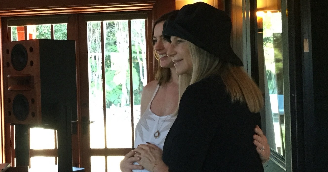 Barbra Streisand’s Unexpected Gesture at Anne Hathaway’s Baby News