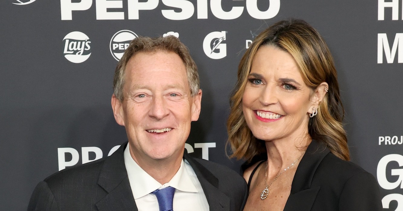 Savannah Guthrie's Emotional Tribute to Husband Amid Search for Missing Mom