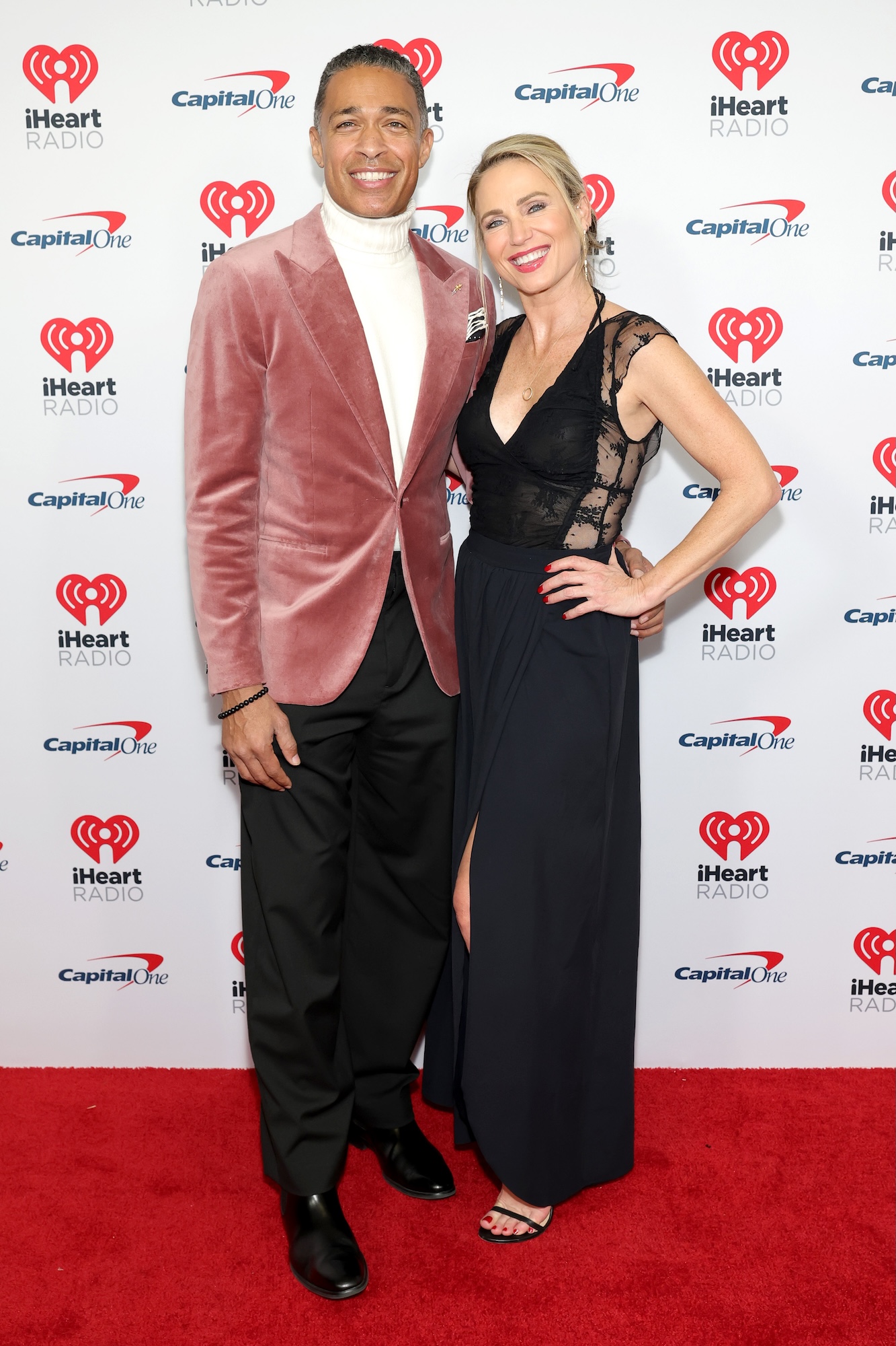 Secret Wedding Surprise: Amy Robach and T.J. Holmes Make It Official