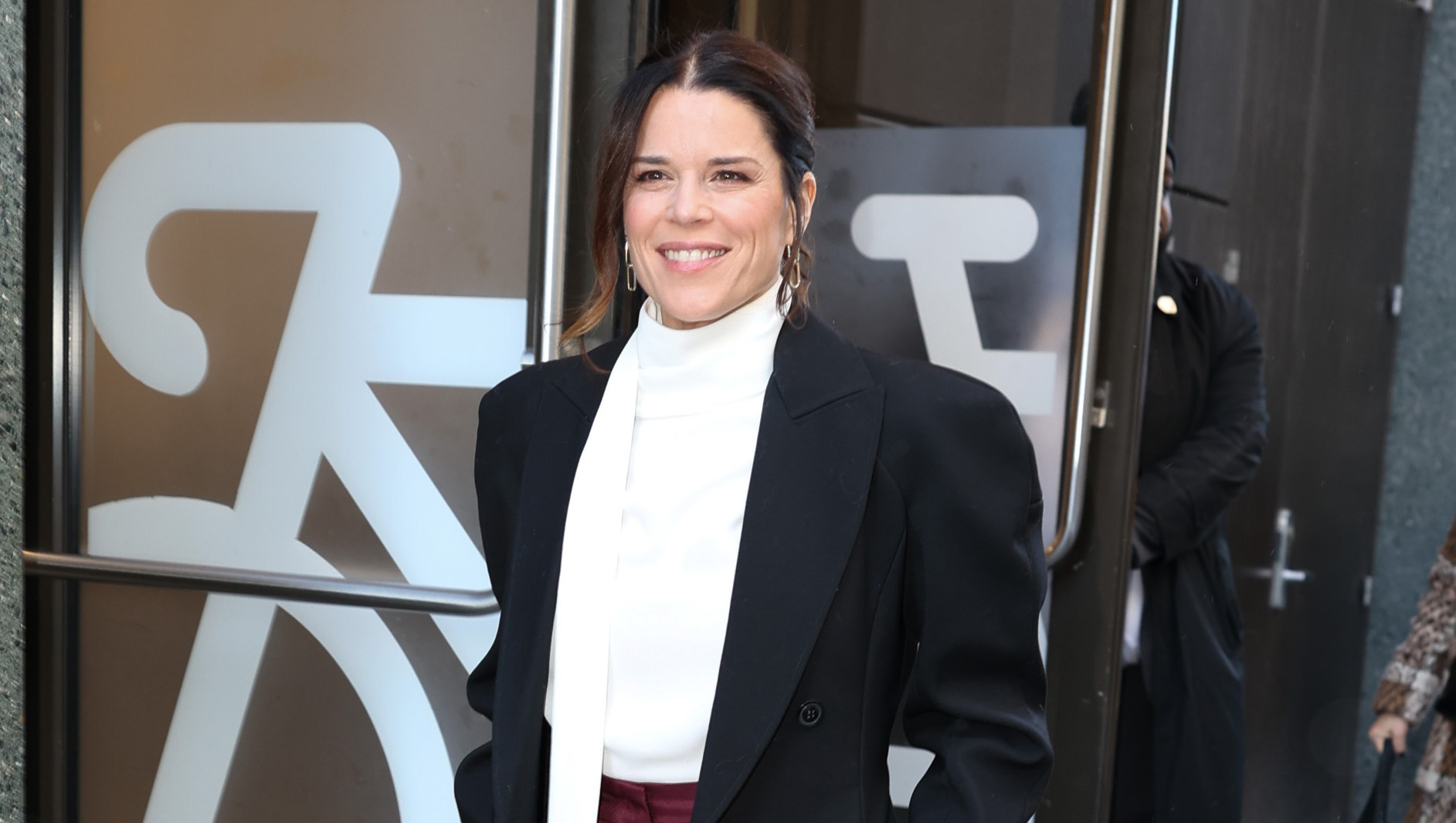 Stunning Twist: Neve Campbell's Shoes Are a Steal at Just $119