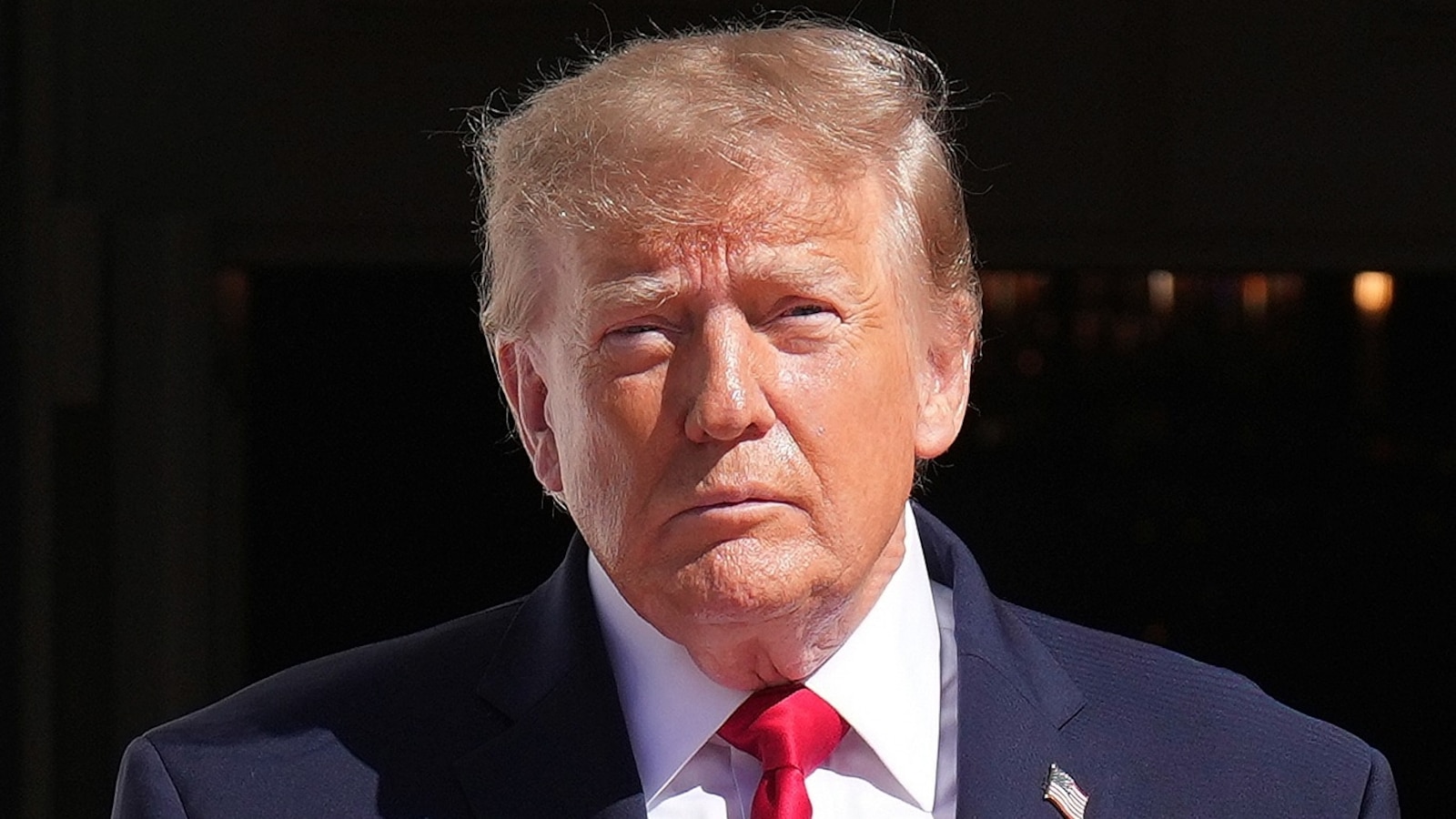White House Sparks Uproar with $800M Fund Cut—What's Behind This Controversial Move?