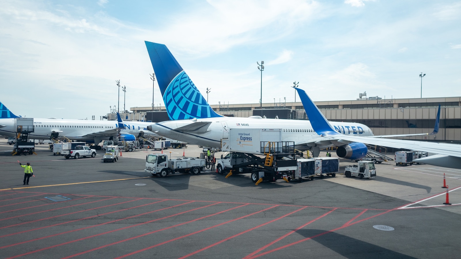 Unexpected Airspace Shutdown: What's Really Happening in the Northeast?